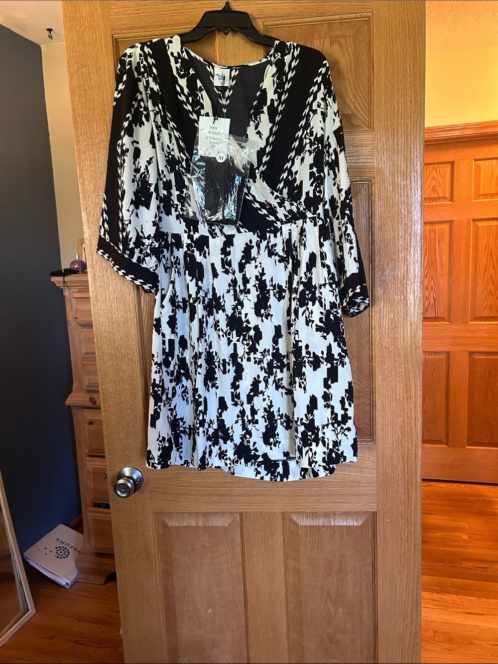 CAbi Black & White Abstract Print Mini Dress